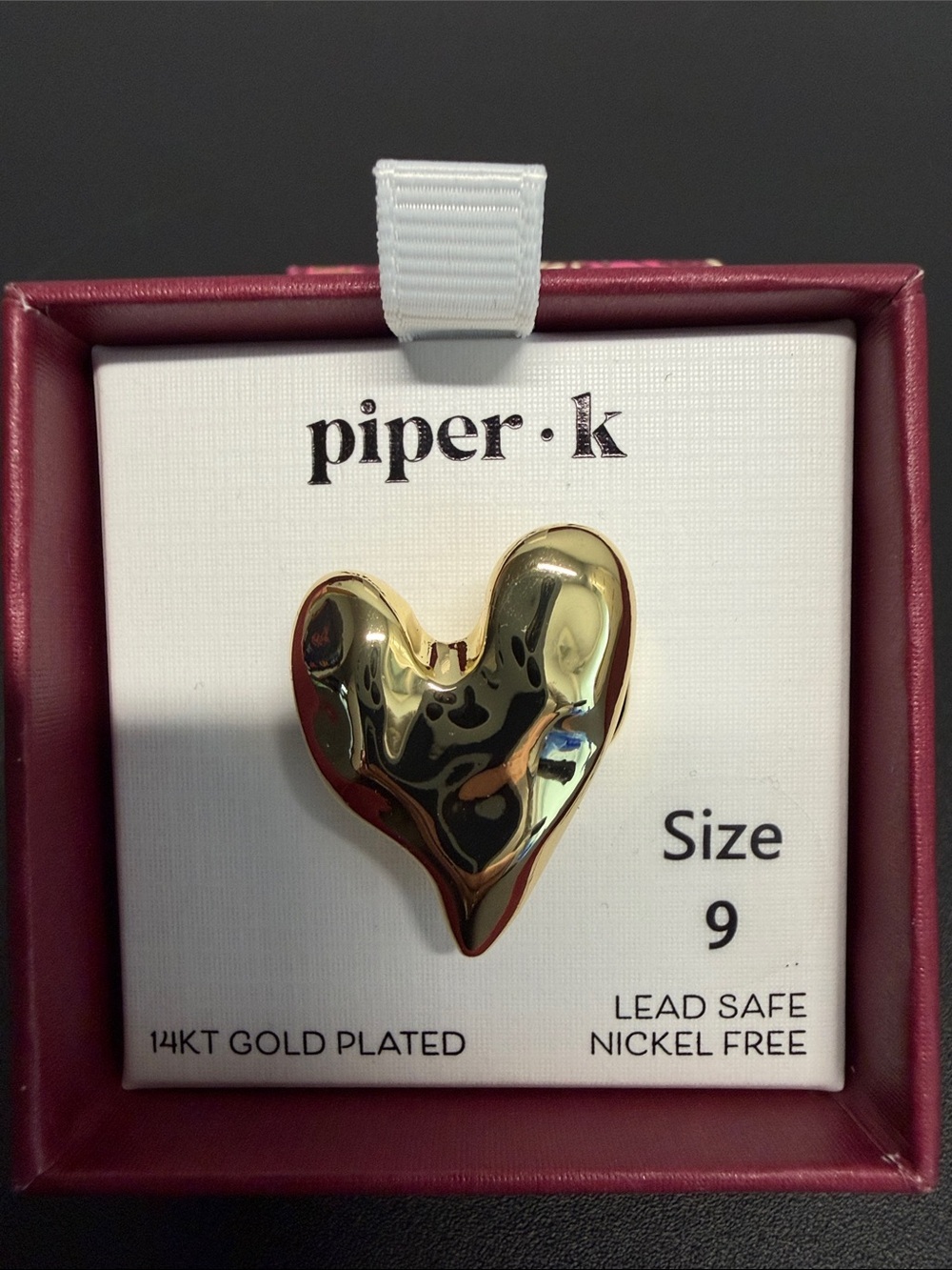 Piper K | Gold-Tone Hammered Heart Ring | Size 9 - Picture 3 of 8